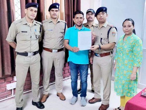 धोखाधड़ी के शिकार हुए पीड़ित के बैंक में उत्तराखण्ड पुलिस ने धनराशि करायी वापस 
