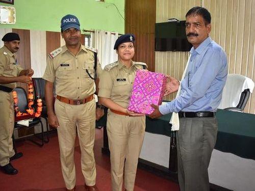 सेवानिवृत्ति के अवसर पर विदाई समारोह का किया गया आयोजन  