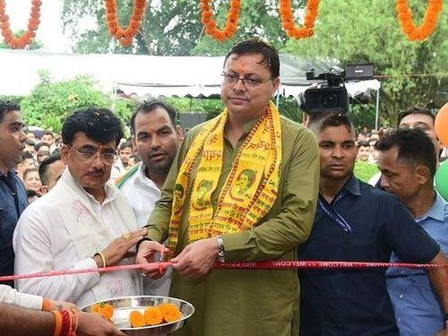 सीएम धामी ने टनकपुर में मुख्यमंत्री कैंप कार्यालय का शुभारंभ किया