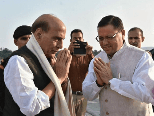 Image for सीएम धामी ने केंद्रीय रक्षा मंत्री श्री राजनाथ सिंह का किया स्वागत