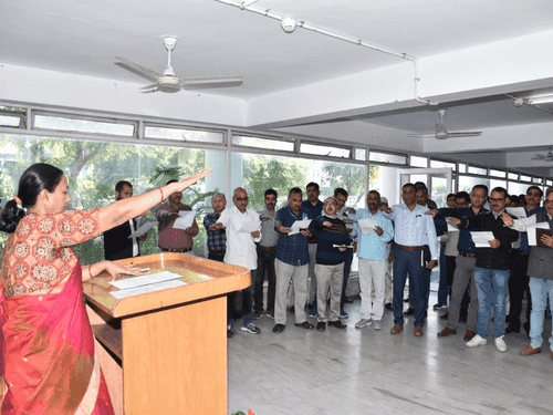 अपर मुख्य सचिव श्रीमती राधा रतूड़ी ने राष्ट्रीय एकता दिवस की दिलाई शपथ