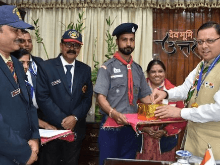 भारत स्काउट एवं गाइड के प्रतिनिधि दल ने सीएम धामी से की भेंट