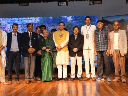 सीएम धामी ने ‘आवाज सुनो पहाड़ों की’ कार्यक्रम में किया प्रतिभाग