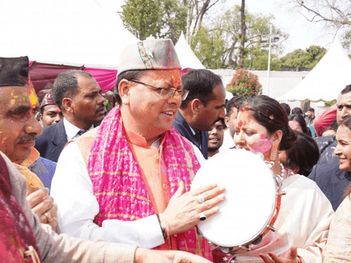 Image for मुख्यमंत्री आवास में होली मिलन कार्यक्रम का किया गया आयोजन