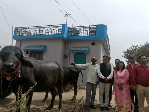 ग्राम झडौन्द में पशु प्रदर्शनी का किया गया आयोजन