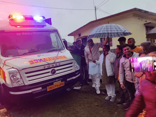 Image for मंत्री डाॅ0 धन सिंह रावत ने अतिथि गृह का सौन्दर्यीकरण कार्य का किया शिलान्यास