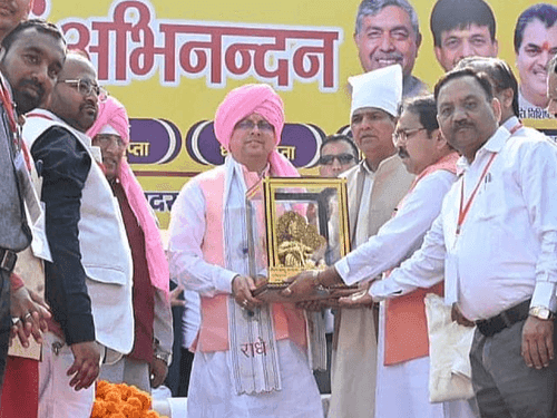 Image for सीएम धामी ने महाराजा अग्रसेन वार्षिकोत्सव व पारिवारिक मिलन समारोह में किया प्रतिभाग