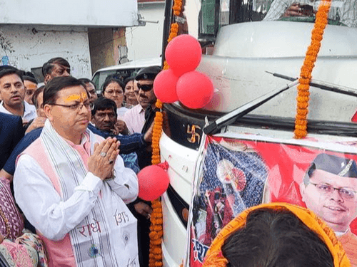 सीएम धामी ने टनकपुर स्थित खाटू श्याम मंदिर में की पूजा-अर्चना