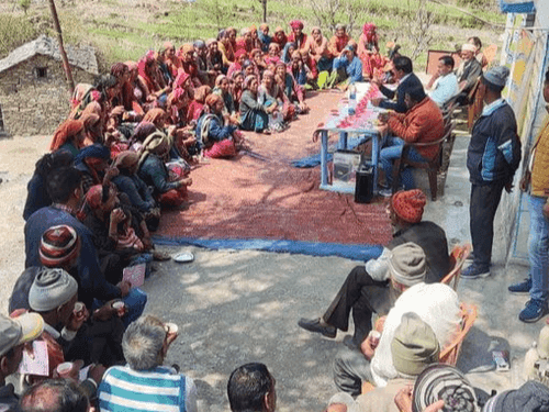 ग्राम गढ़वाल गाड़ में एस्केड गोष्ठी का किया गया आयोजन