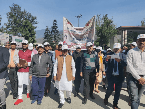 Image for मंत्री डाॅ0 धन सिंह रावत ‘टीबी जनजागरुकता रैली’ में हुए शामिल