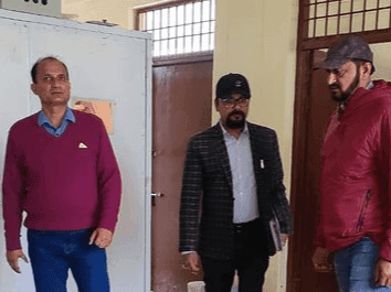Image for अपर निदेशक कुमाऊं मण्डल द्वारा राजकीय कुक्कुट प्रक्षेत्र पिथौरागढ़ का किया गया भ्रमण