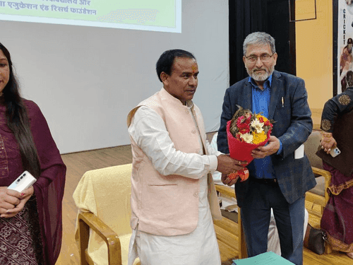 Image for मंत्री डाॅ0 धन सिंह रावत ने श्रीनगर में ‘नशा मुक्त भारत’ अभियान के तहत आयोजित कार्यक्रम में किया प्रतिभाग