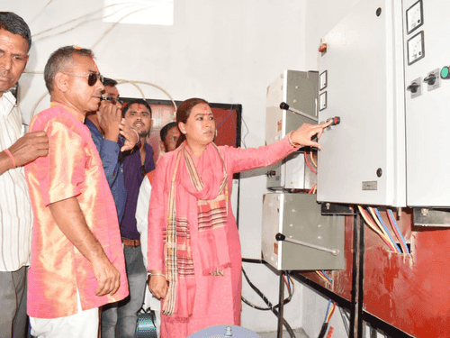 Image for मंत्री रेखा आर्या ने काकड़ीघाट- नौगाँव पम्पिंग लिफ्ट सिंचाई योजना का किया लोकार्पण