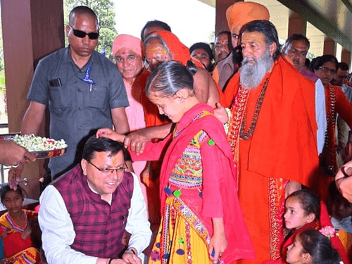 Image for सीएम धामी ने श्री कल्याणिका हिमालय देवस्थानम के वार्षिकोत्सव में किया प्रतिभाग