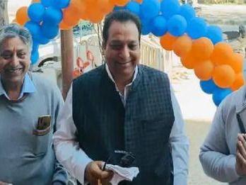 नेहरू काॅलोनी में खुला सुविधा सुपरमार्केट