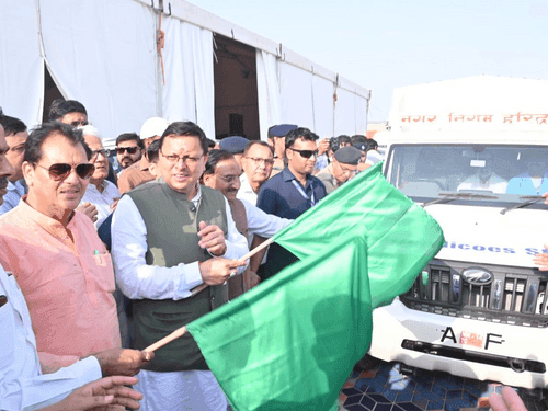 सीएम धामी ने रोशनाबाद में लगभग 120 करोड़ रुपए की विभिन्न विकास योजनाओं का किया शिलान्यास