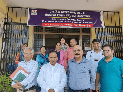 स्वास्थ्य मंत्री डाॅ0 धन सिंह रावत ने प्राथमिक स्वास्थ्य केंद्र खेड़ाखाल रुद्रप्रयाग का किया निरीक्षण