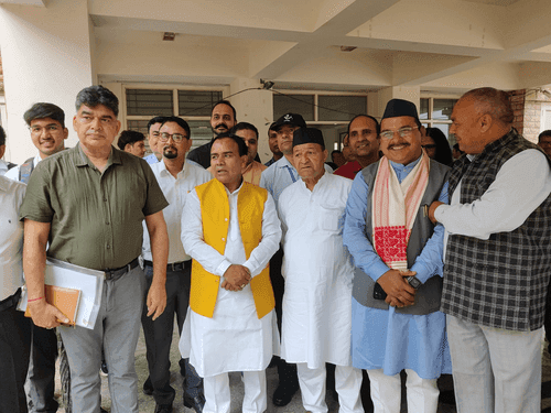 Image for स्वास्थ्य मंत्री डाॅ0 धन सिंह रावत ने अल्मोड़ा के मेडिकल कॉलेज का किया निरीक्षण