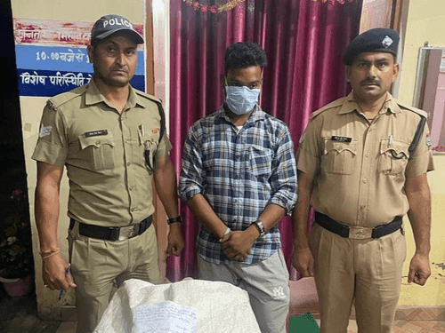 Image for अवैध देशी शराब बरामद कर अभियुक्त गिरफ्तार