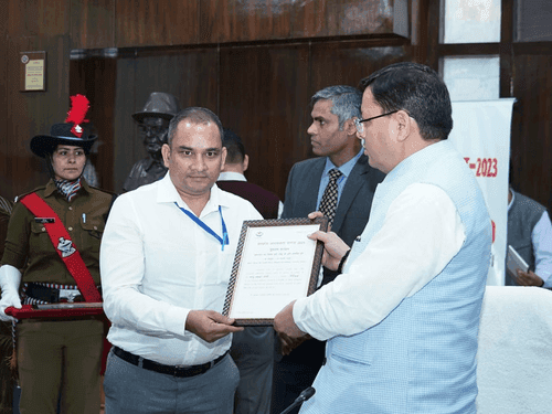 सीएम धामी ने ‘भ्रष्टाचार का विरोध करें, राष्ट्र के प्रति समर्पित रहें’ कार्यक्रम का किया शुभारंभ
