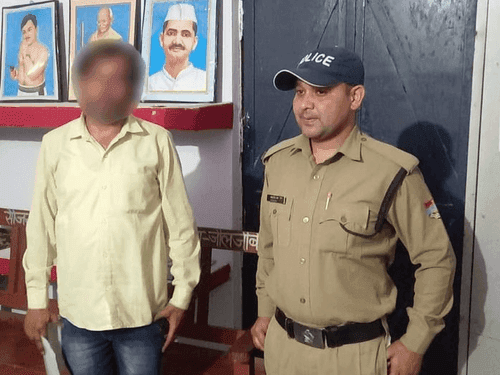 शराब पीकर वाहन चलाने में 02 लोगों को गिरफ्तार कर वाहन किये सीज